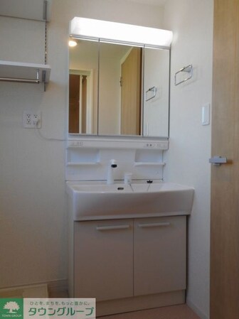 ファインアヴェニューサイドBの物件内観写真